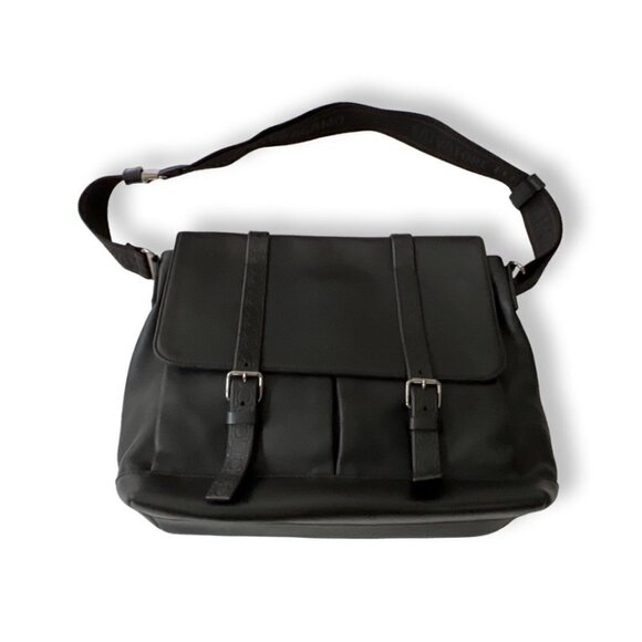 Salvatore Ferragamo Black Leather Monogram Messenger Bag / PINK - Picture 2 of 11